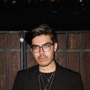 Meet your Posher, Diego